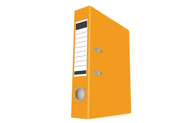 How to help a child with ADHD stay organized How to help a child with ADHD stay organized - orange folder